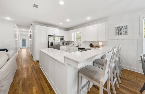 White's Gulfview Casa | Sunshine Daydream, Putting Green, Private heated Pool, Firepit, Great 30A Locale
