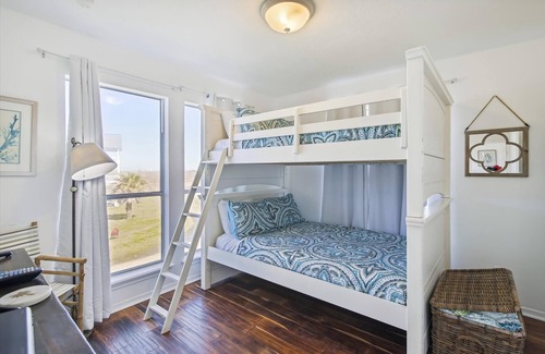 Pointe San Luis Casa | Sunshine Dreams | Gulf View, Walk to Beach!