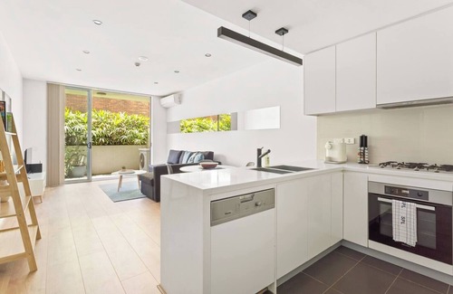 Greenwich Apartamento | Sunshine Pacific A Spacious Boutique Stay