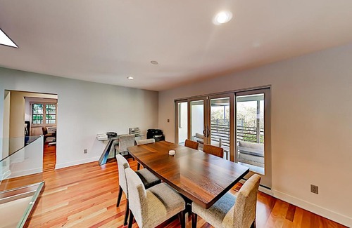 Studio City Casa | Sunshine Terrace Charms