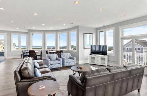 Corolla Casa | Sunshine & Water Views - Best in the Outer Banks!
