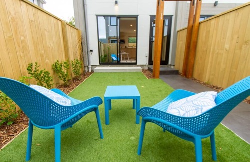 New Brighton Casa | Sunsoaked seaside 1 bedroom 1 bath