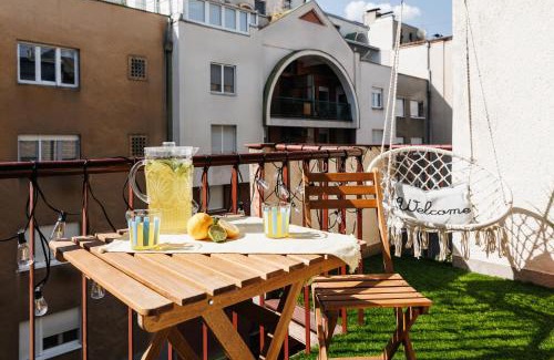 Dorcol Apartamento | Sunwave with Terrace Old Town Renovated