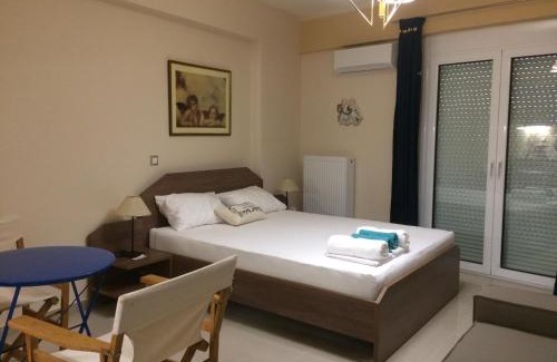 Peiraiki Apartamento | Super 36sqm Junior Suite in luxurious picturesque area