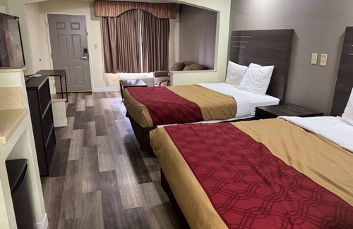 Greater Belhaven Hotel | Super 8 by Wyndham Jackson MS