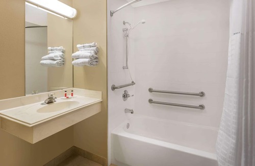 Vicksburg Hotel | Super 8 by Wyndham Vicksburg