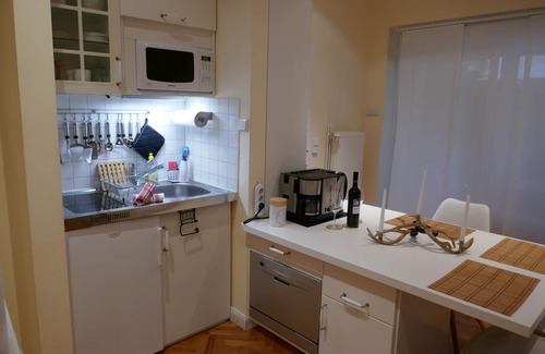 Moabit Apartamento | Super * * * * apartamento en la estación principal con terraza, internet, lavadora