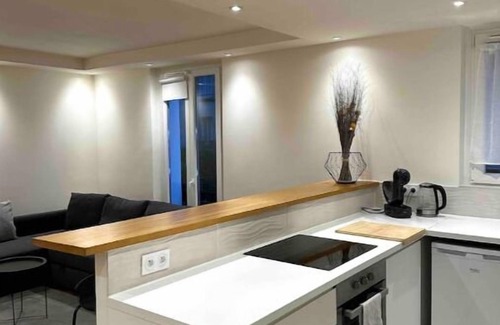 Republique–Point-du-Jour Apartamento | Super Appartement Refait à Neuf Beaucoup de Charme