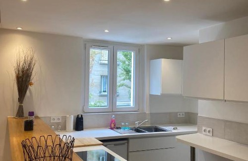 Republique–Point-du-Jour Apartamento | Super appartement refait à neuf beaucoup de charme