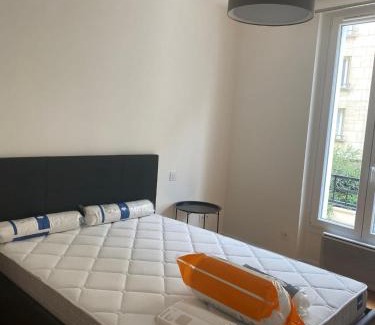 Republique–Point-du-Jour Apartamento | Super appartement refait à neuf beaucoup de charme