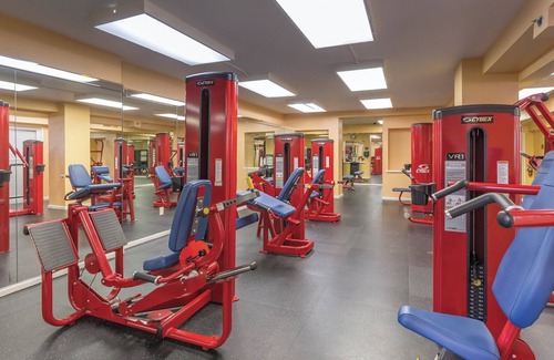 Faubourg Lafayette Apartamento | SUPER BOWL WEEK DEAL IN NEW ORLEANS HISTORIC GARDEN DISTRICT