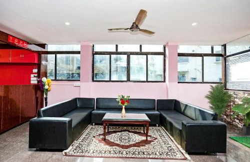 Bhubaneshwar Hotel | Super Collection O Aryan hotel