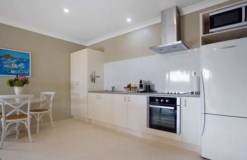 Katikati Cabaña | Super-comfortable, rural studio/cottage accommodation near Waihi Beach