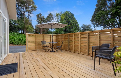 Katikati Cabaña | Super-comfortable, rural studio/cottage accommodation near Waihi Beach