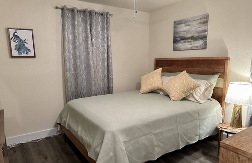 Woodbine Apartamento | Super comfy 1 bedroom apartment close to downtown