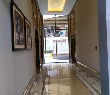 Depok Apartamento | Super Comfy 2BR Apartemen Transpark Cibubur By Royal Home Indonesia
