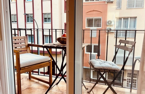 El Ejido Apartamento | Super Comfy and Homey 4BR Apartment Peachy Stays