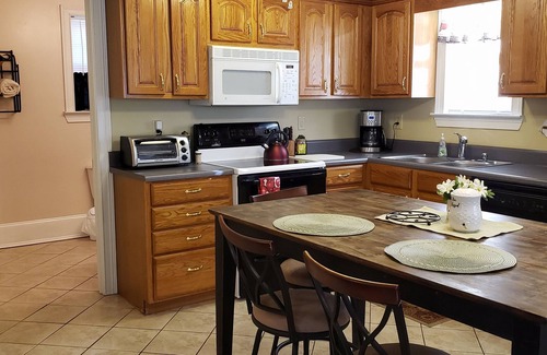 Signal Mountain Casa | Super Comfy/Private Signal Mtn Cottage Near Chattanooga
