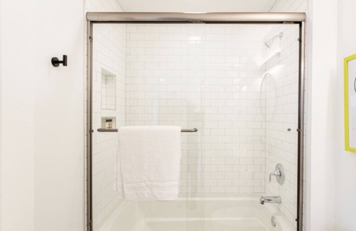 Asheville Villa | APARTAMENTO SUPER COOL DE 1 CAMA A PIE DEL CENTRO, West Asheville y River Arts