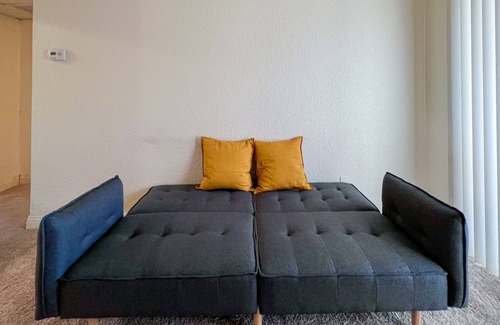 Canyon Gate Condominio | Super Cozy 2-bedroom home at Vegas