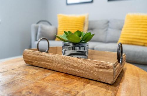 Greater East End Apartamento | Super Cozy 2 bedroom with Fast WIFI and Queen Bed close to Downtown Houston!