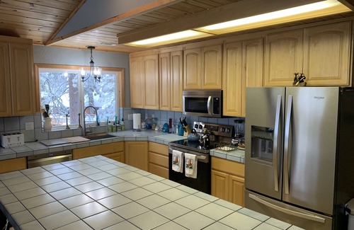 Truckee Casa | Super Cozy Ski Lodge with Year Round Amenities