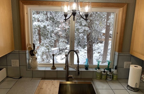 Truckee Casa | Super Cozy Ski Lodge with Year Round Amenities