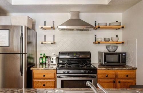 Kirkwood Casa | Super-Efficient Studio with Full Kitchen Balcony & Smart Sleeping Options