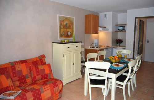 Barjac Condominio | Apartamento acogedor avec étage | Piscine extérieure + Emplacement parfait!