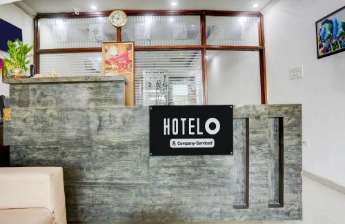 Zirakpur Hotel | Super Hotel O Lohgarh Road Zirakpur Formerly JB Plaza
