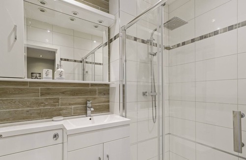 Abbey Apartamento | Apartamento-Lujoso-Baño Privado-Vista a la Calle