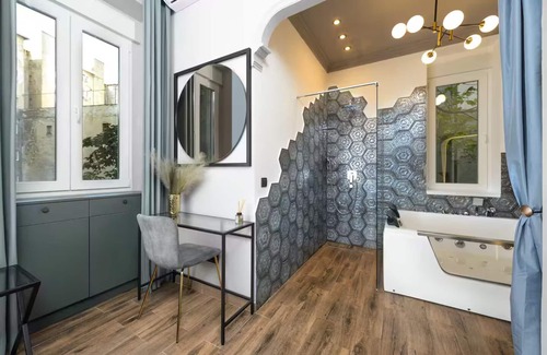 Savamala Apartamento | Super LUX Jakuzi studio in downtown/ parking 12e/d