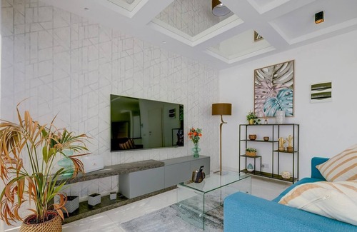 Tal-Ghoqod Apartamento | Super Luxury Penthouse with Hot Tub and Pool