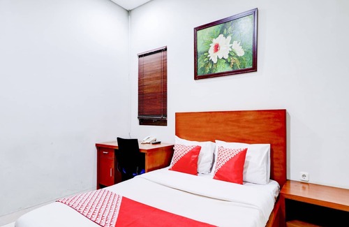 Hegarmanah Hotel | Super OYO Collection O 90641 Sky City Home