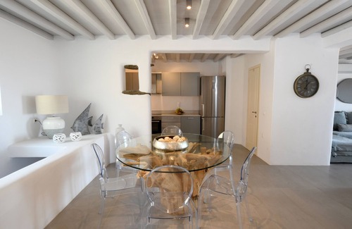 Plintri Villa | Super ParadiseVillas' Complex, Free Daily Maid Service, close to beach