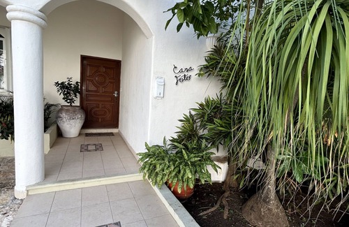 Playacar Fase I Casa | Casa Foto-fabuloso y casi frente al mar! en Playa del Carmen 4 Br