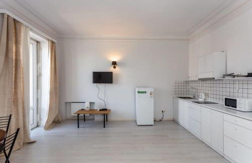 Vera Apartamento | Super Stylish and Spacious 3 Seperated Apartments For 6 people