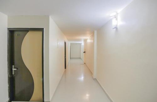 South Extension Hotel | Super Townhouse Green Park Residency 1