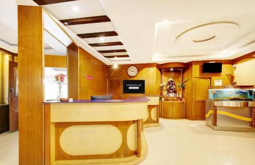Mysore Hotel | Super Townhouse Mysore City Centre Formerly Hotel Mahendra