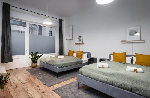 Moabit Apartamento | Super Zentral super schöner Altbau in Moabit Rostockerstraße im Herzen von Berlin für bis zu 6 Personen