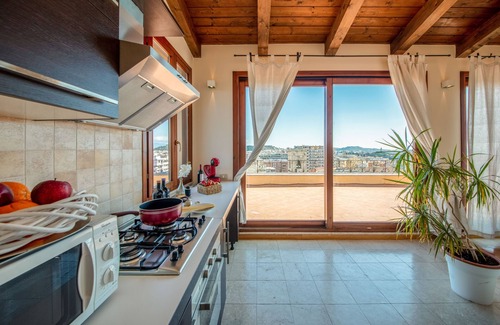 Cagliari Apartamento | Superattico Villanova