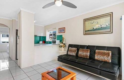 Burleigh Heads Apartamento | Superb 1 Bedroom Apartment Near the Beach
