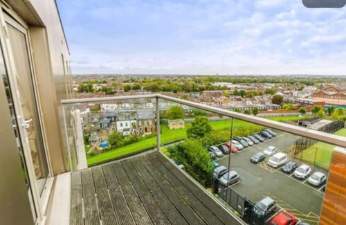 Woodberry Down Apartamento | Superb 2 bedroom apartment with free Parking in London