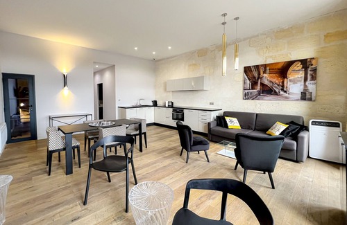 Grand Parc-Paul Doumer Apartamento | Piso amueblado en alquiler en Burdeos en un bonito edificio de piedra