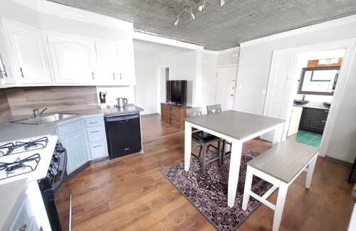 Williamsburg Apartamento | SUPERB-2BR*1min to Train*5mns to Manh*15ms Mdtwn!.....