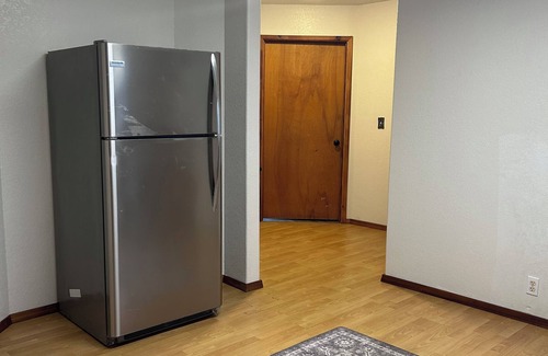 Hilo Casa | Superb 5-bedroom house in charming Hilo. Near mall, restaurants, and beaches.
