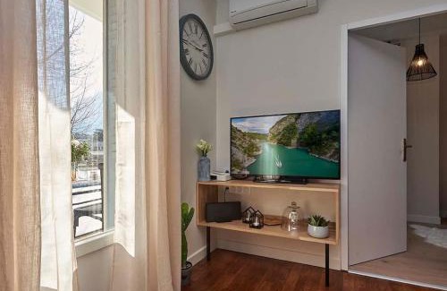 Quartier des Eaux-Claires Apartamento | Superb air-conditioned T2 - balcony - virtual tour