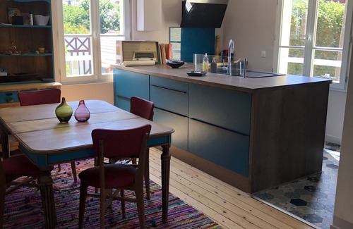Villers-sur-Mer Apartamento | APARTAMENTO CON VISTAS AL MAR EN UNA VILLA CON ENCANTO