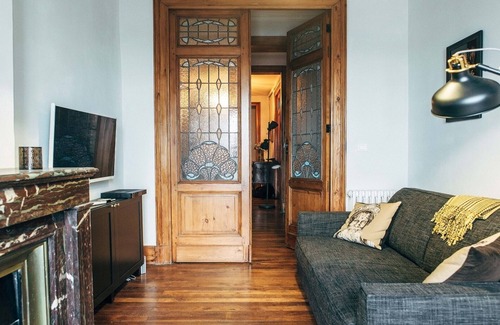 Hotel de Ville - Quinconces Apartamento | magnífico apartamento de 185 metros cuadrados con vistas al Garona y el Puente de Piedra