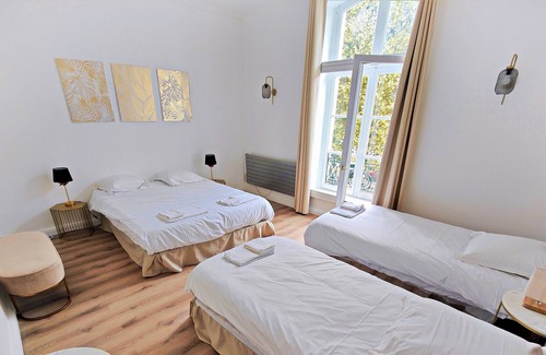 Blois Apartamento | Superb apartment with views of the Loire for 10 people